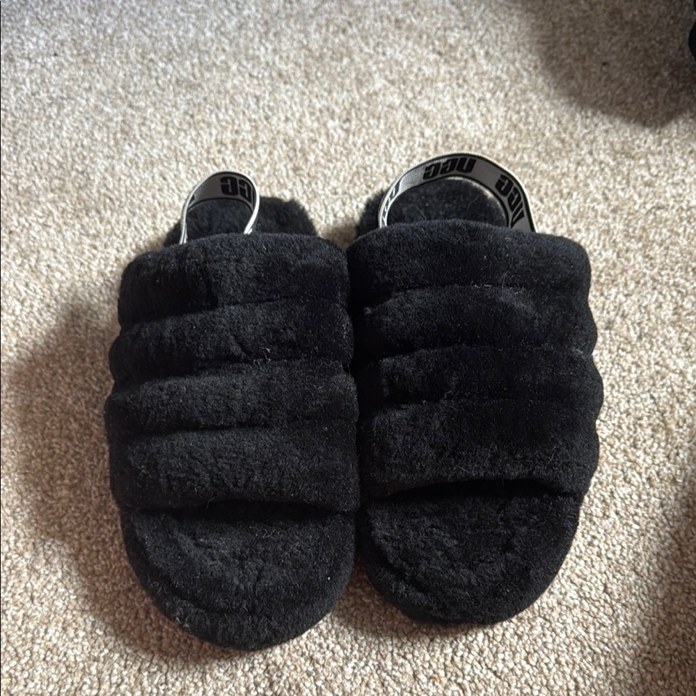 UGG Black Fluff Yeah Slippers